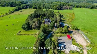 1592 Windermere Road, Muskoka Lakes, ON P0B 1M0
