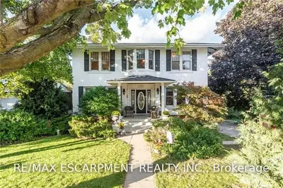 138 Orkney Street E, Haldimand, ON N3W 1C5
