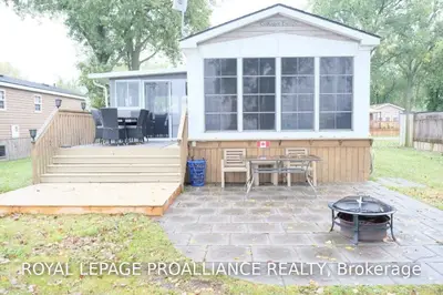 486 Cty 18-19 Beachview Lane, Prince Edward County, ON K0K 1P0