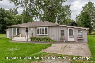 6 Upper Lake Lane, Haldimand, On N0a 1p0