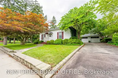 108 Nelson Street W, Norfolk, ON N0A 1N0