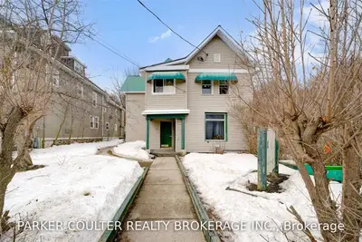 12 Gibson Street, Parry Sound, ON P2A 1W7