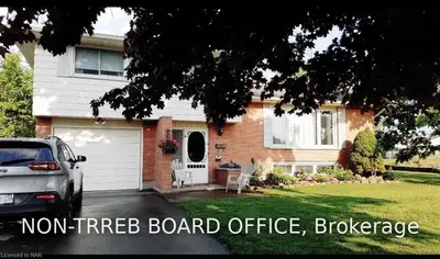 1121 KENNEDY Drive, Fort Erie, ON L2A 5P5