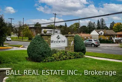 1099 Clonsilla Avenue 315, Peterborough, On K9j 3g9