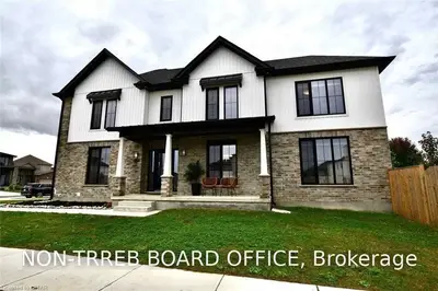 1203 SILVERFOX Drive, London North, ON N6G 0V8