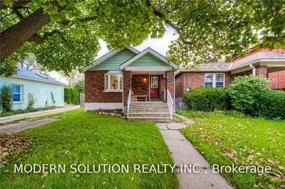 41 Portland Street, Cambridge, ON N1R 4C8