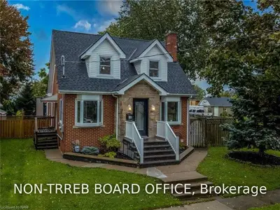 129 GRASSIE Avenue, Port Colborne, ON L3K 2A2
