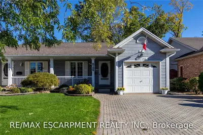 5126 Mulberry Drive, Lincoln, ON L0R 1B8
