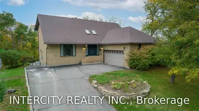 25 Pineview Road, Brockville, ON K6V 6K3