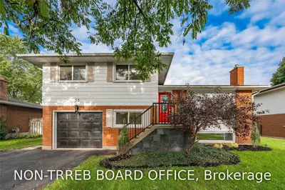 33 Flanders Road, Guelph, ON N1G 1V8