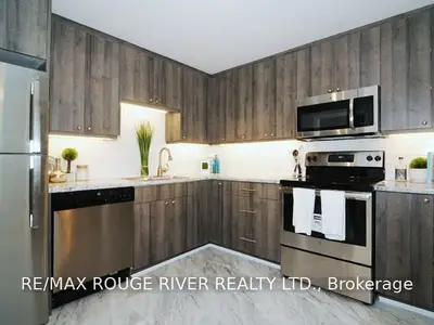 26 Spencer Street E 211, Cobourg, ON K9A 1C2