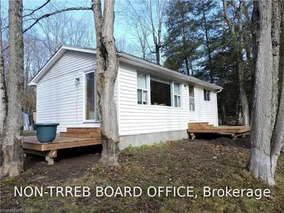 237 Kennedy Drive, Trent Lakes, On K0m 1a0