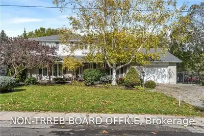 113 Church Street E, Norfolk, ON N0E 1Y0