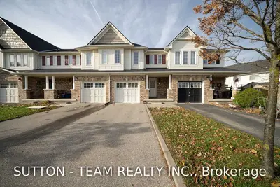 212 Blackburn Drive, Brantford, ON N3T 0C4