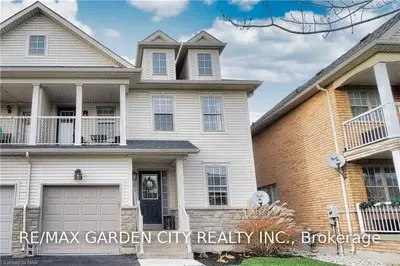 95 YOUNG Crescent, Niagara-on-the-Lake, ON L0S 1J0