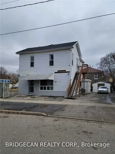 103 Peel Street, Brantford, On N3s 5m3