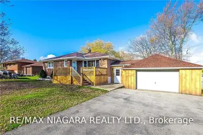 11572 Hwy 3 Highway, Wainfleet, ON L0S 1V0