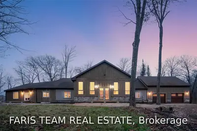 257 HOODSTOWN Road, Huntsville, ON P1H 2J2