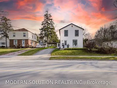 162 Charles Street E, Ingersoll, On N5c 1k2