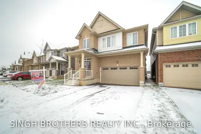 110 Longboat Run West W, Brantford, ON N3T 0R8