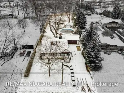 5447 Hodgson Avenue, Niagara Falls, ON L2H 1N2