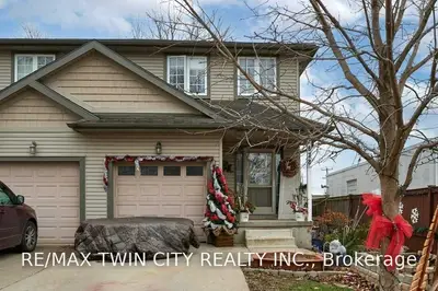 678 George Street, Woodstock, On N4s 4k3