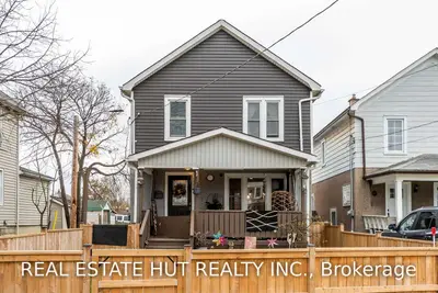 179 YOUNG Street, Welland, ON L3B 4C9