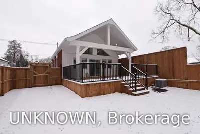 124 TECUMSEH Avenue E, London South, ON N6C 1S2