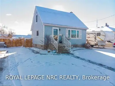 5896 Coholan Street, Niagara Falls, ON L2J 1K3