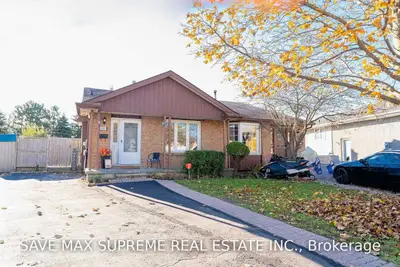 1041 Langs Circle, Waterloo, ON N3H 5E6