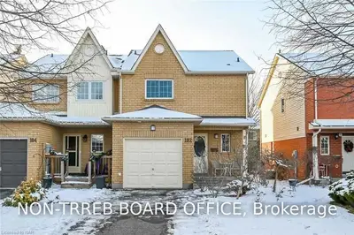 182 Dorothy Street, St. Catharines, ON L2N 7R4
