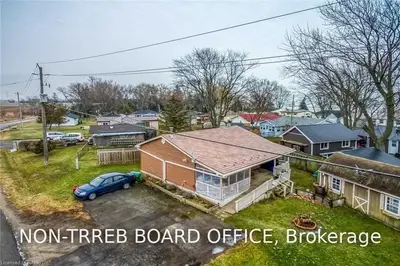 528 Lakeshore Road, Haldimand, ON N0A 1P0