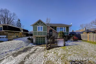7521 Dorchester Road, Niagara Falls, On L2g 5t7