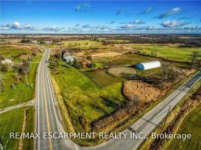 7285 #3 Hwy, Haldimand, ON N1A 2W1