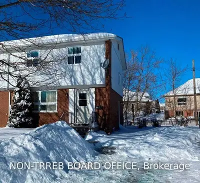 18 Westwood Court, Kawartha Lakes, On K9v 4p2