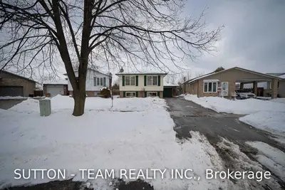 59 Four Seasons Drive, Brantford, ON N3R 7B6