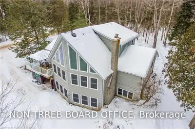53 Tully's Road, Trent Lakes, On K0m 1a0