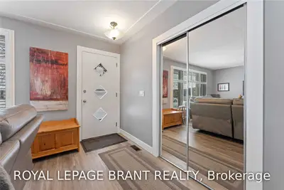 17 Gillrie Court, Brantford, ON N3R 3A1