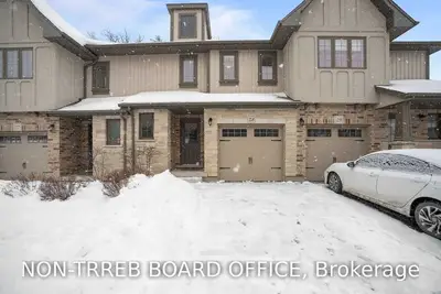 635 Saginaw Parkway 28, Cambridge, ON N1T 0C1