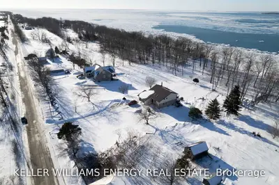 422 SALMON POINT Road, Prince Edward County, ON K0K 1P0