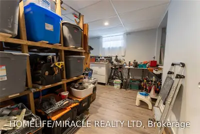 606 Ross Street, London East, On N5y 3v7
