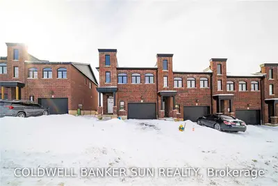 1061 Upperpoint Avenue, London South, ON N6K 4M9