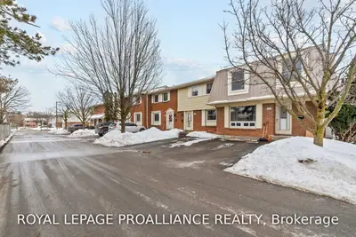 205 NORTH PARK Street B, Belleville, ON K8N 4P9