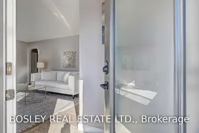 8 Helm Street, Port Hope, ON L1A 2G7