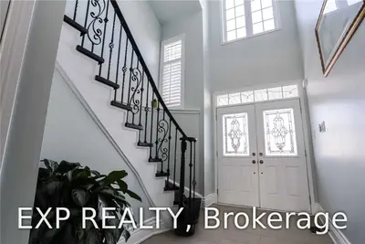 57 Longboat Run West, Brantford, ON N3T 0P5