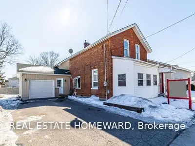 17 Spencer Street W, Cobourg, ON K9A 2G2