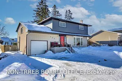 744 Gladstone Drive, Woodstock, On N4s 5s9