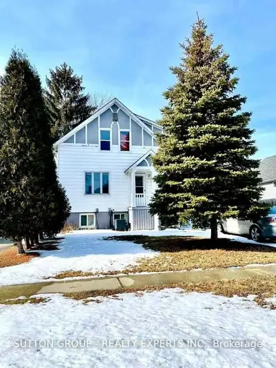 315 Collingwood Street, Sarnia, ON N7T 6N3