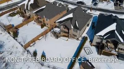 237 Wedgewood Drive, Woodstock, On N4t 0j1