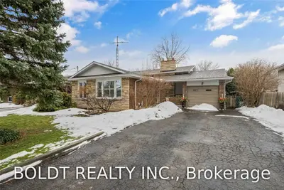 11 PRINCE ANDREW Court, St. Catharines, ON L2N 3Y2